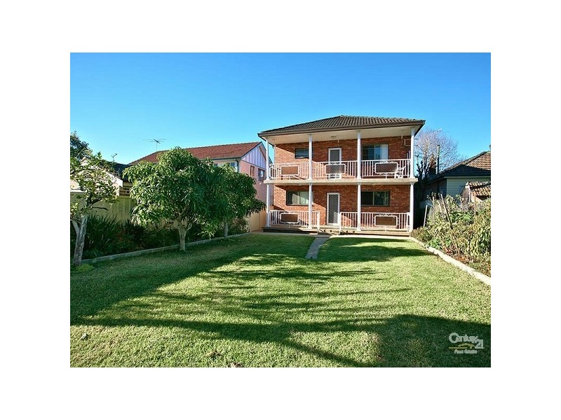 123 Carrington Ave, Hurstville NSW 2220