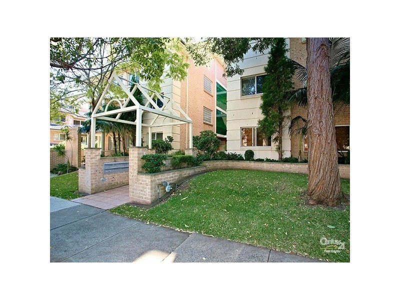 16/20 Dalcassia St, Hurstville NSW 2220