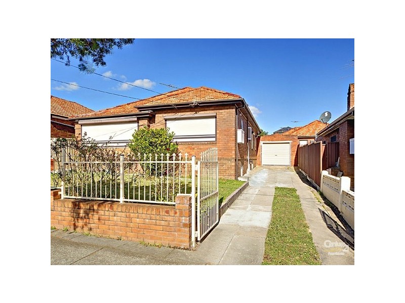 300 William St, Kingsgrove NSW 2208