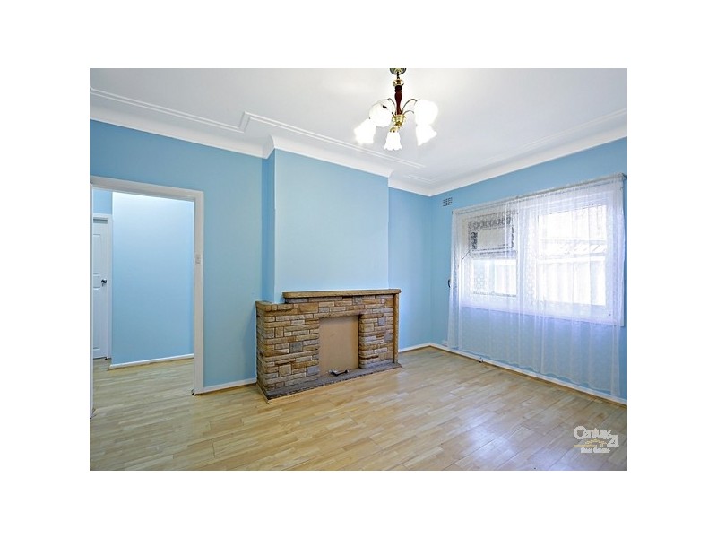 300 William St, Kingsgrove NSW 2208