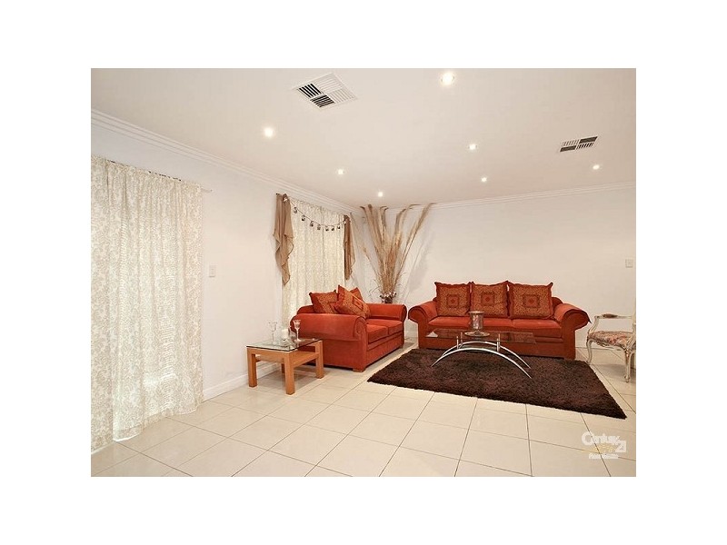 230 Chuter Ave, Sans Souci NSW 2219