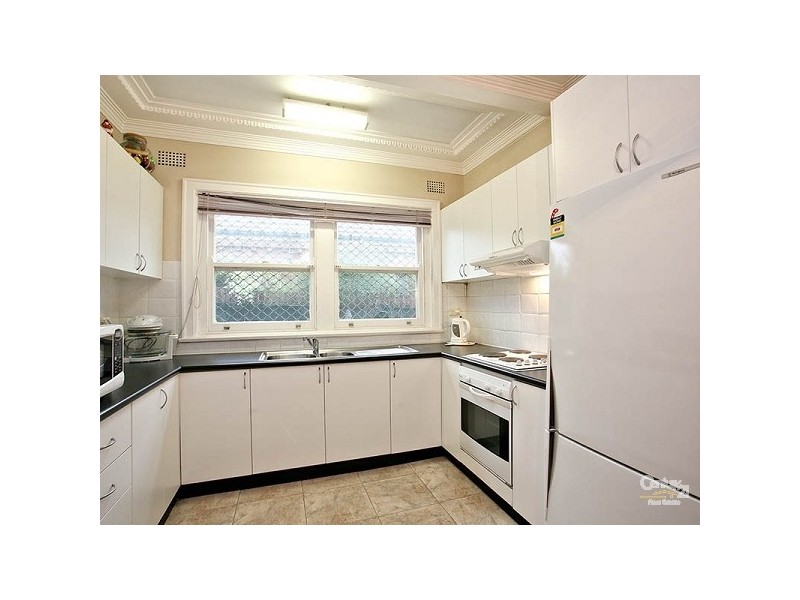 14 Edgbaston Rd, Beverly Hills NSW 2209