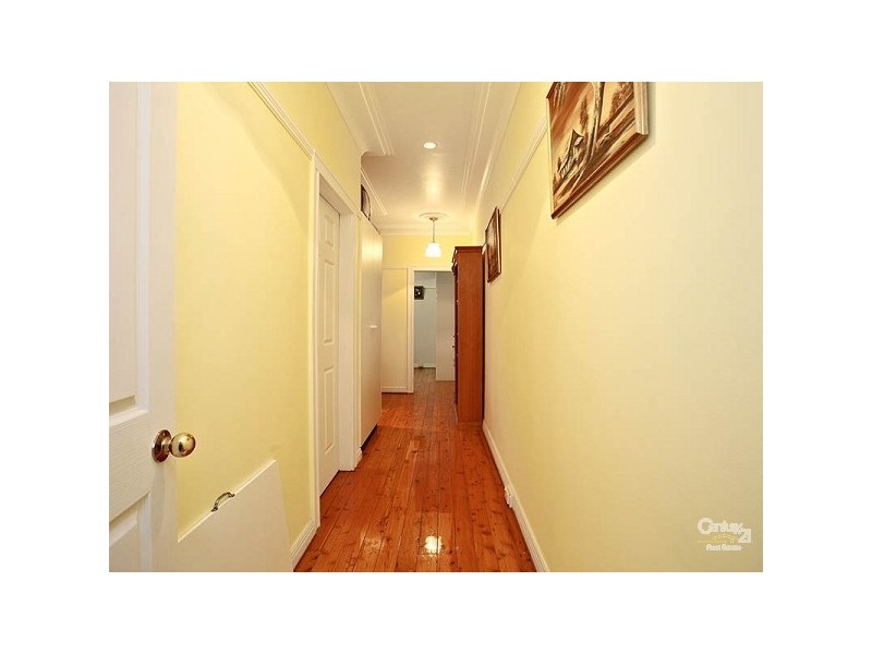 14 Edgbaston Rd, Beverly Hills NSW 2209