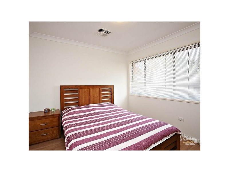 2/98 Woniora Rd, Hurstville NSW 2220