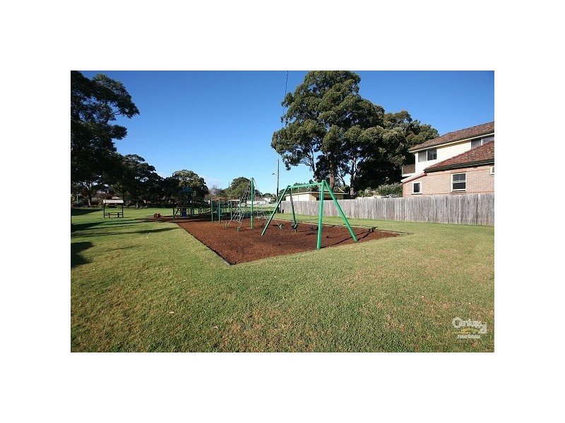 23 Bristol Rd, Hurstville NSW 2220