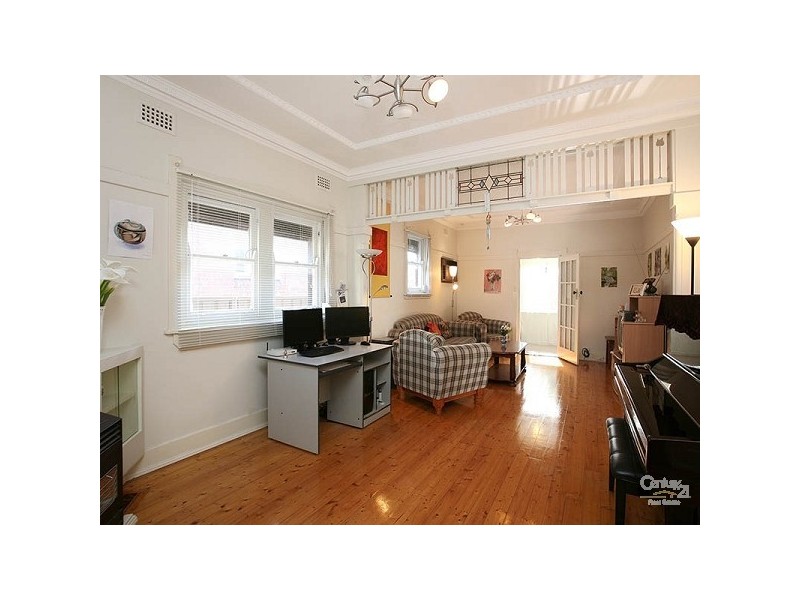 49 Bristol Rd, Hurstville NSW 2220