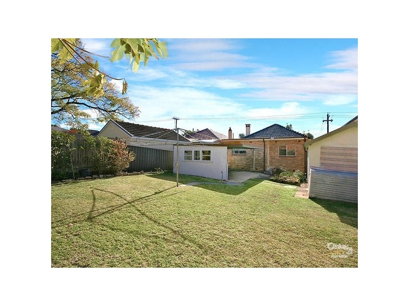 49 Bristol Rd, Hurstville NSW 2220