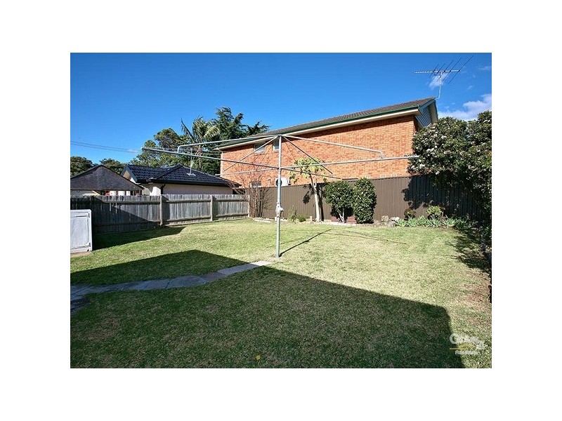 49 Bristol Rd, Hurstville NSW 2220