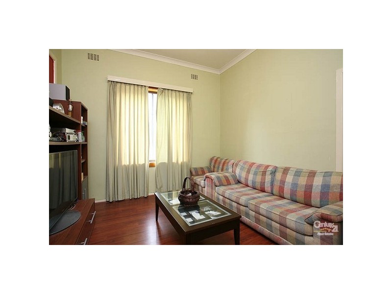 14 Maher St, Hurstville NSW 2220