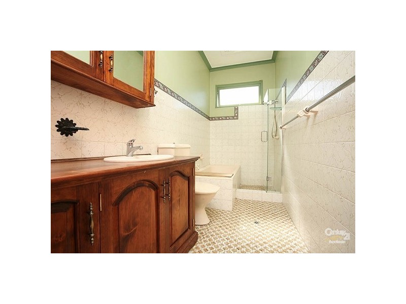 29 Bristol Rd, Hurstville NSW 2220