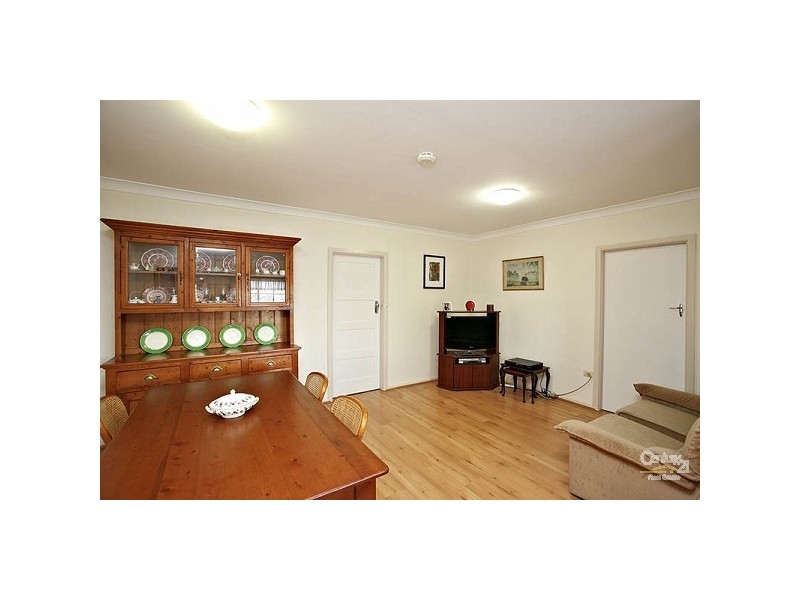 16 Crosby Ave, Hurstville NSW 2220