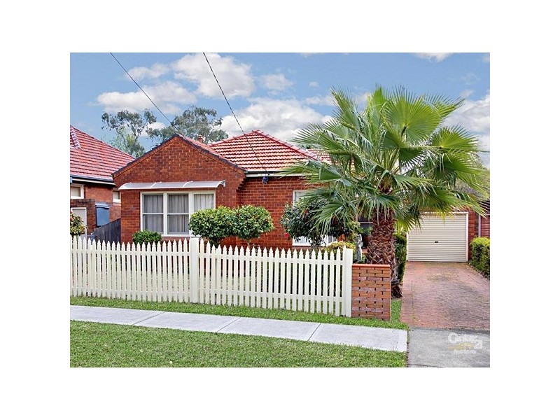 38 Tallawalla Street, Beverly Hills NSW 2209
