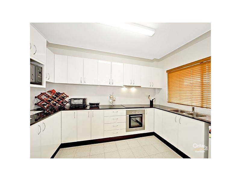 1/94 Durham Street, Hurstville NSW 2220