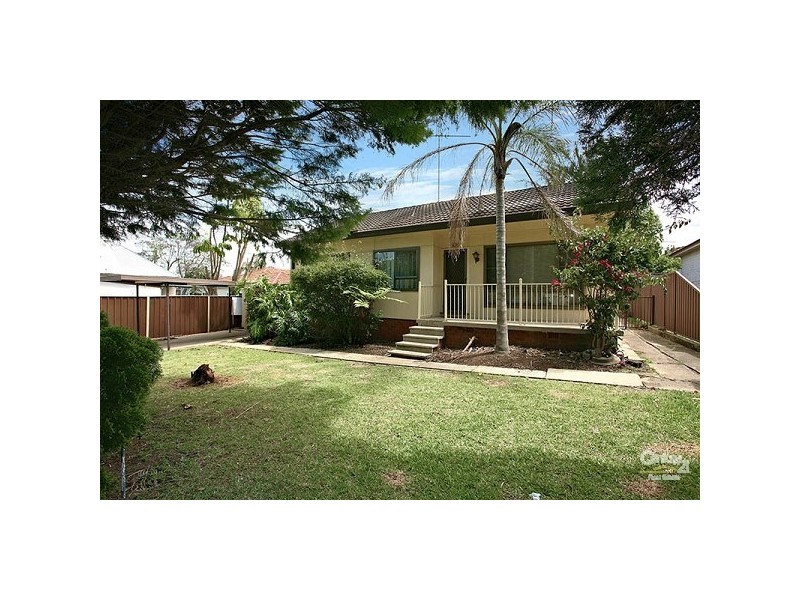 1 Sunlea Avenue, Mortdale NSW 2223