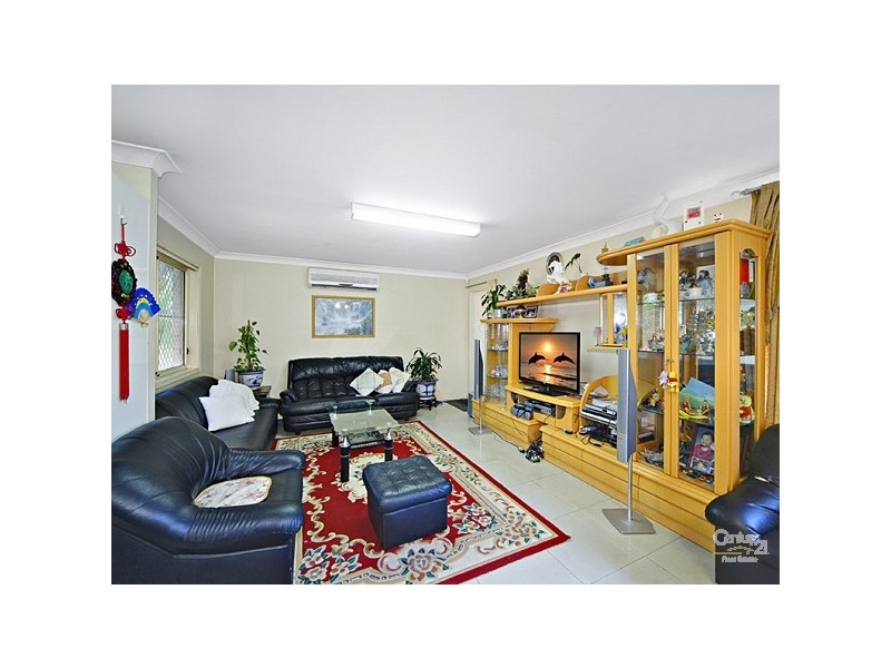 2/14 Marcella St, Bankstown NSW 2200