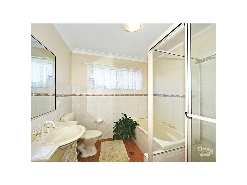 2/14 Marcella St, Bankstown NSW 2200