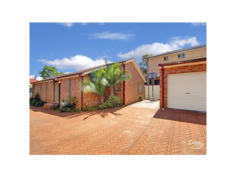 2/14 Marcella St, Bankstown NSW 2200