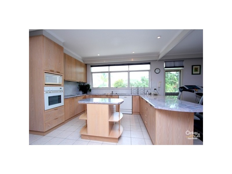 19 Wollondilly Place, Sylvania Waters NSW 2224