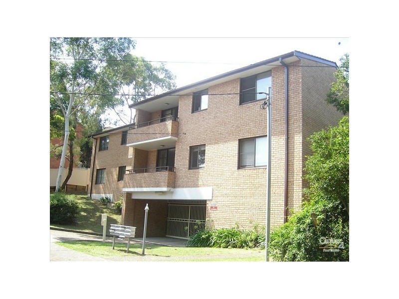 4 Alma Street, Hurstville NSW 2220