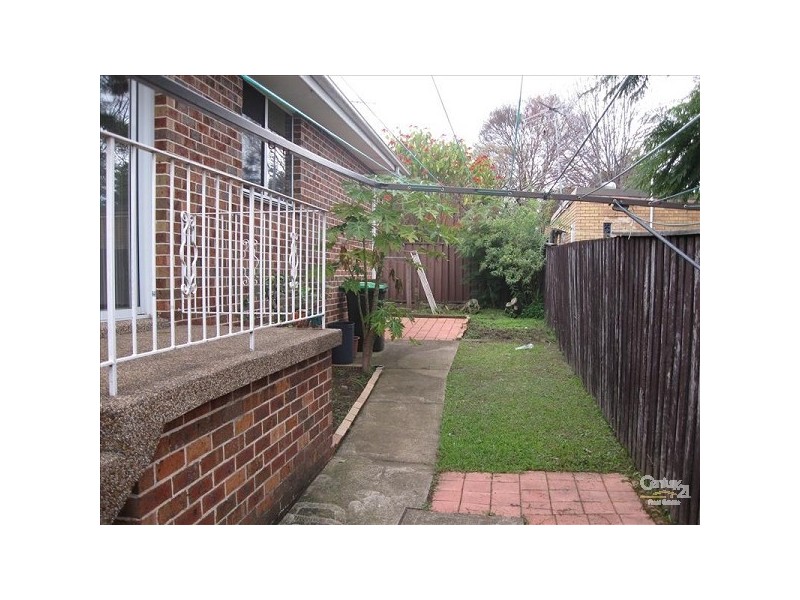 37 Bassett Street, Hurstville NSW 2220