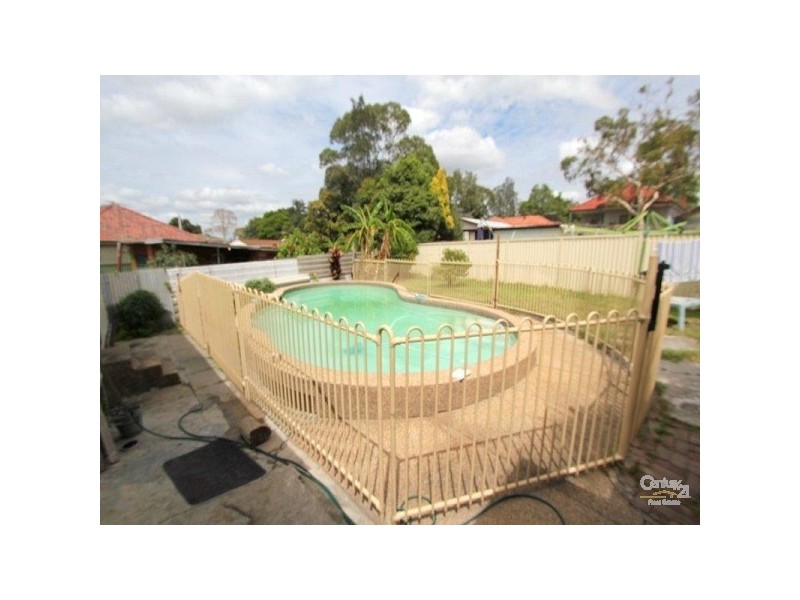 127 Morts Rd, Mortdale NSW 2223