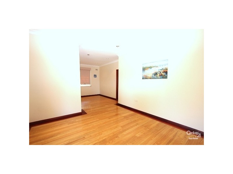 25 Thomas Street, Hurstville NSW 2220