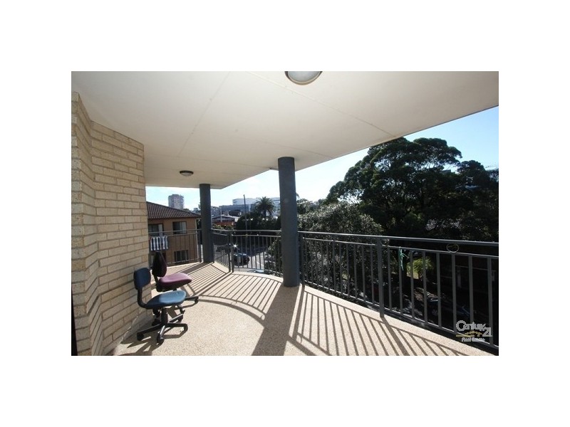 8/1-3 St Georges Parade, Hurstville NSW 2220