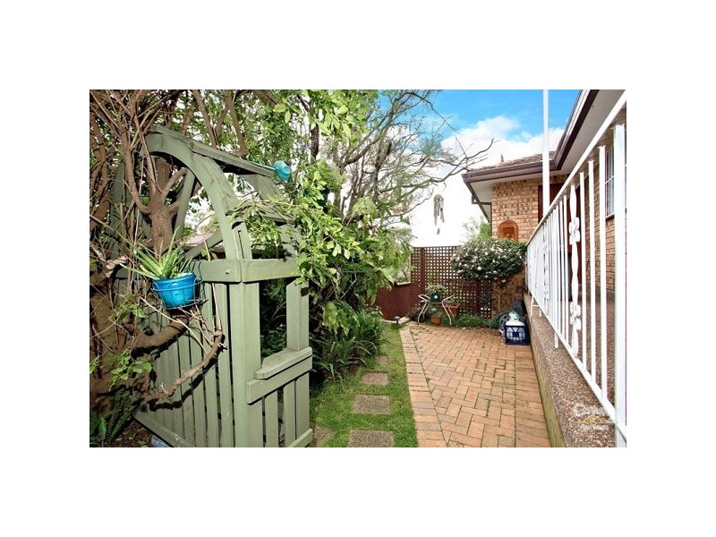 2/22 Bassett Street, Hurstville NSW 2220