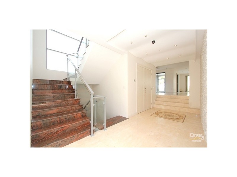 141 LAYCOCK RD, Hurstville Grove NSW 2220