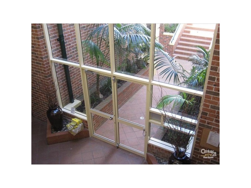 16/8-12 Bond Street, Hurstville NSW 2220