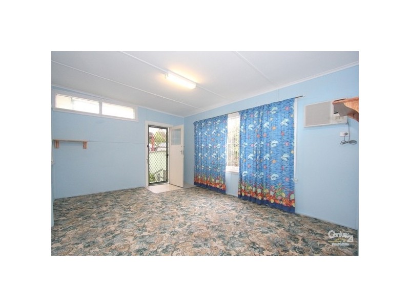 8 Smiths Avenue, Hurstville NSW 2220