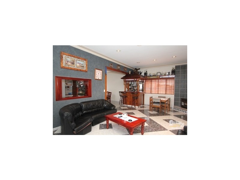 35 Louis Terrace, Hurstville NSW 2220