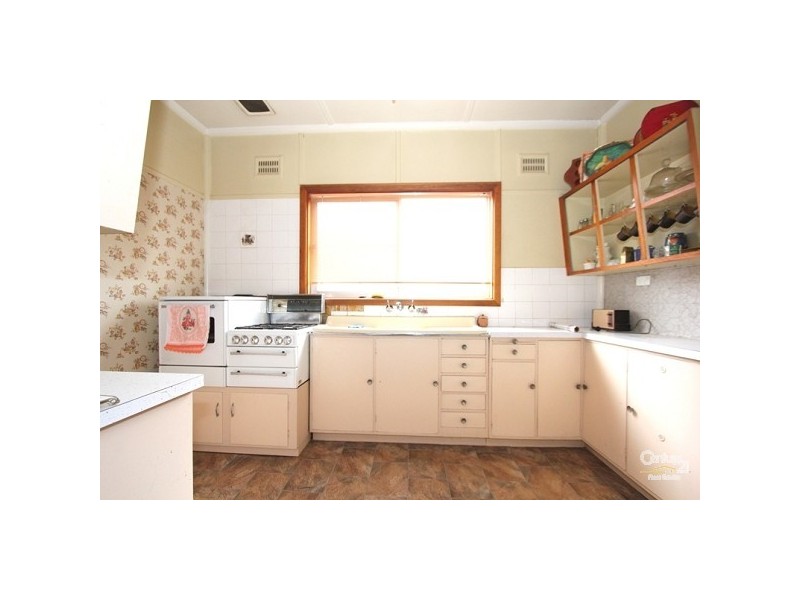 220 Carrington Avenue, Hurstville NSW 2220