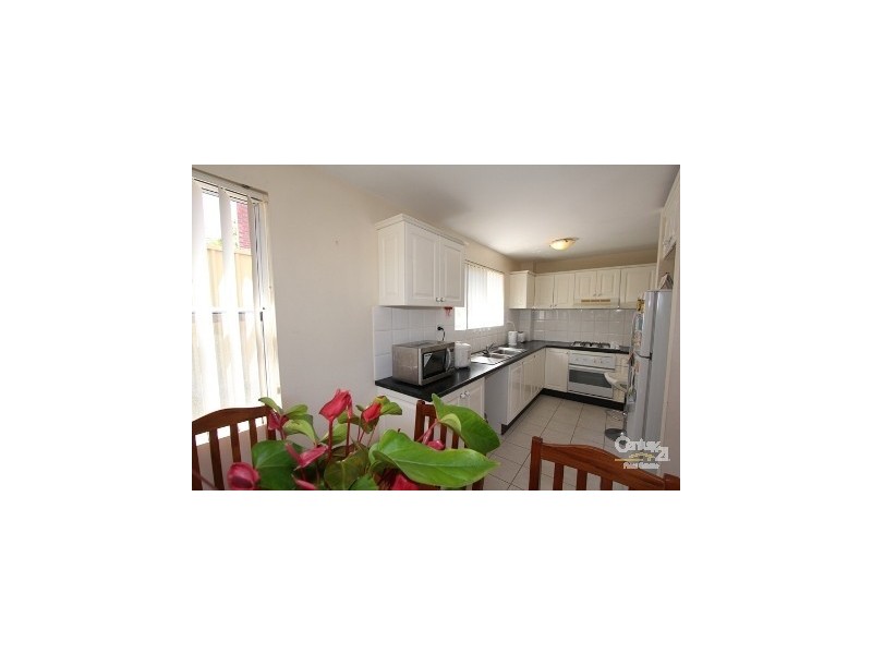 1/5 Romani Avenue, Hurstville NSW 2220