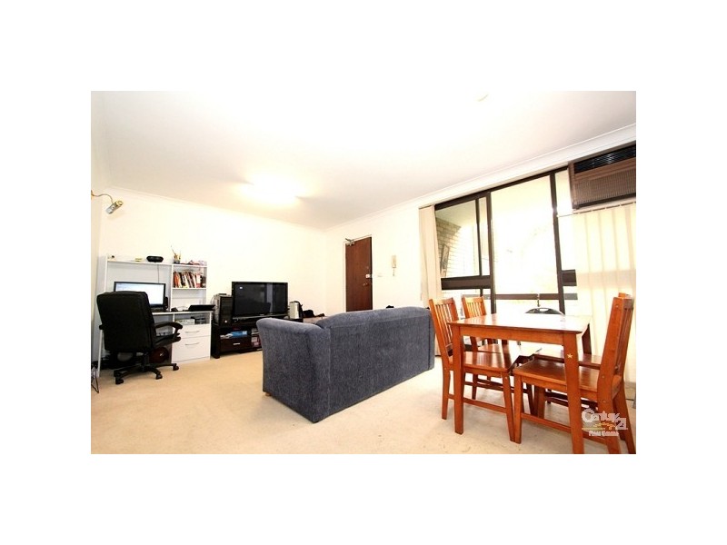 3/8 Gloucester Road, Hurstville NSW 2220