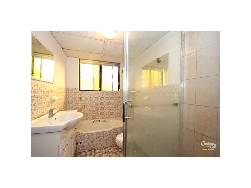 3/8 Gloucester Road, Hurstville NSW 2220