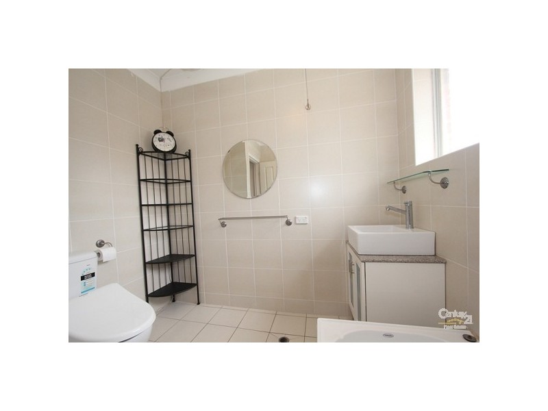 2/29 Empress Street, Hurstville NSW 2220