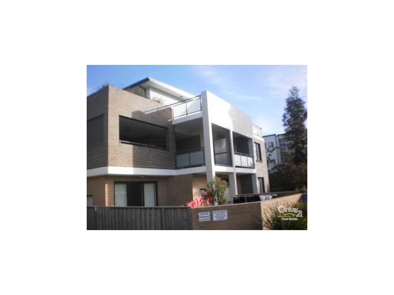 7/213 William St, Granville NSW 2142