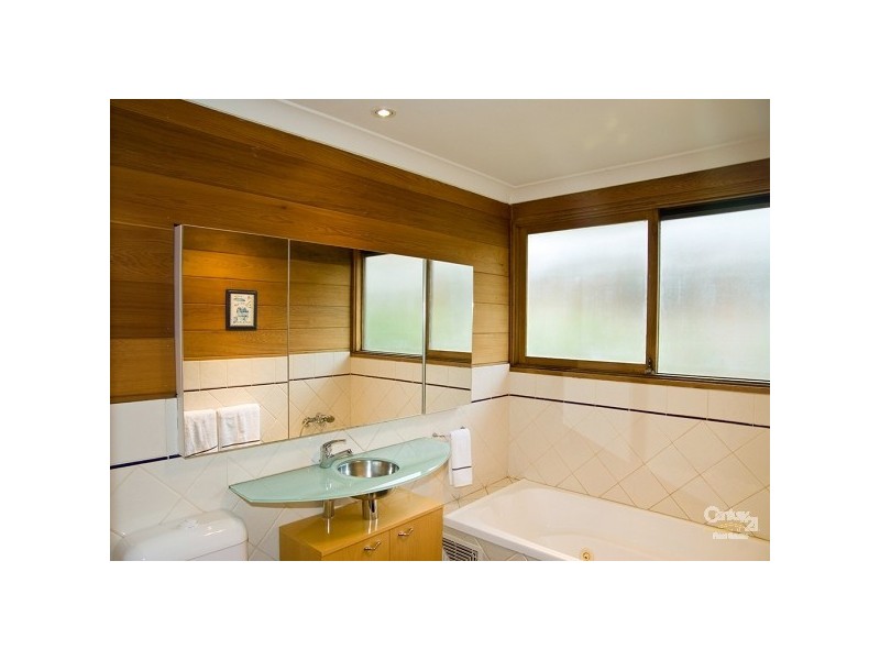 172 Washington Drive, Bonnet Bay NSW 2226