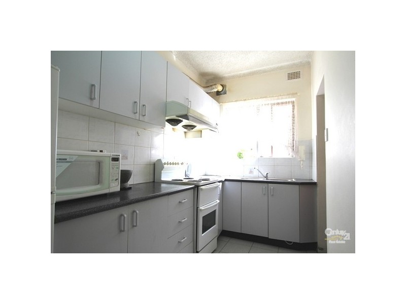 2/50 Warialda Street, Kogarah NSW 2217