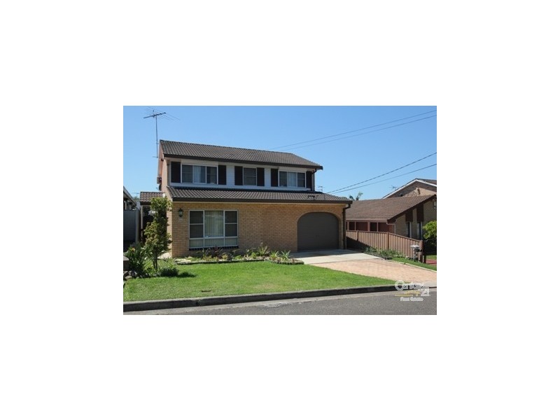 26 xenia Avenue, Carlton NSW 2218
