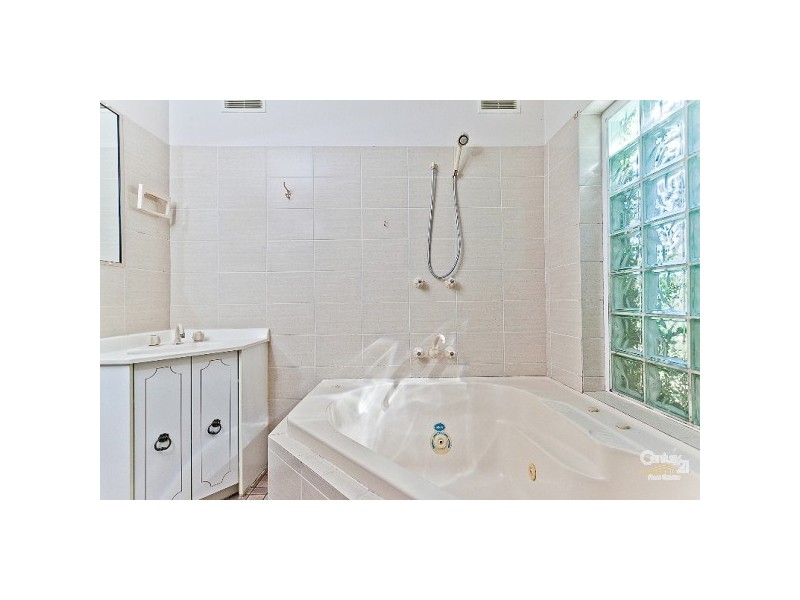 99 Noble Street, Allawah NSW 2218