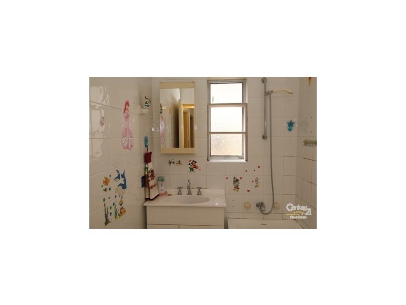 2C Regent Street, Bexley NSW 2207