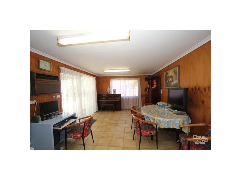 23 Leigh Avenue, Roselands NSW 2196