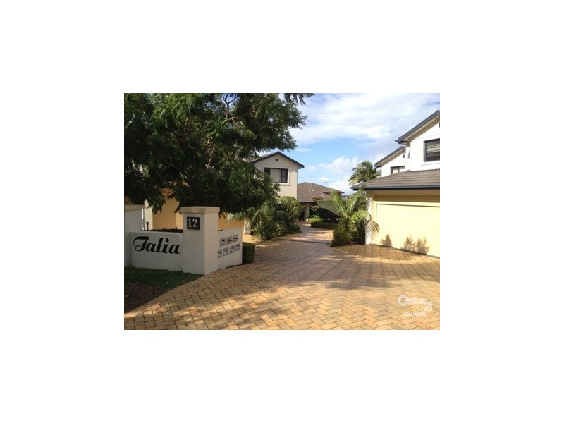 2/10 Evelyn Street, Sylvania NSW 2224