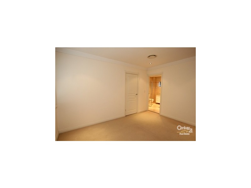 2/10 Evelyn Street, Sylvania NSW 2224