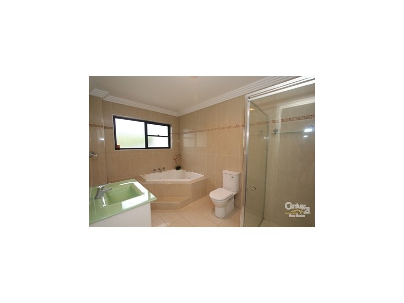 2/10 Evelyn Street, Sylvania NSW 2224