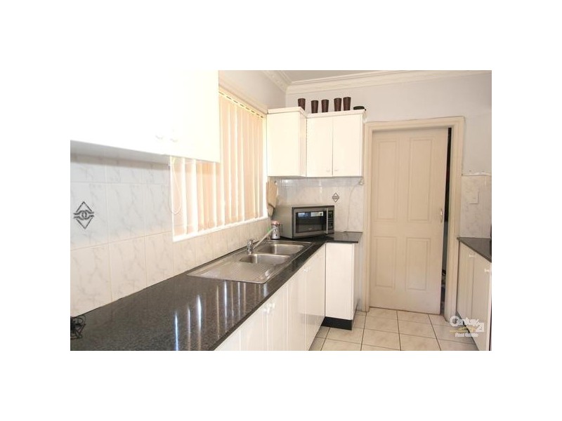 2/7 Washington Street, Bexley NSW 2207