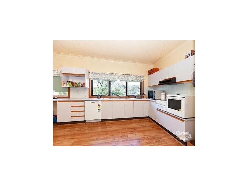 107 Prices Circuit, Woronora NSW 2232