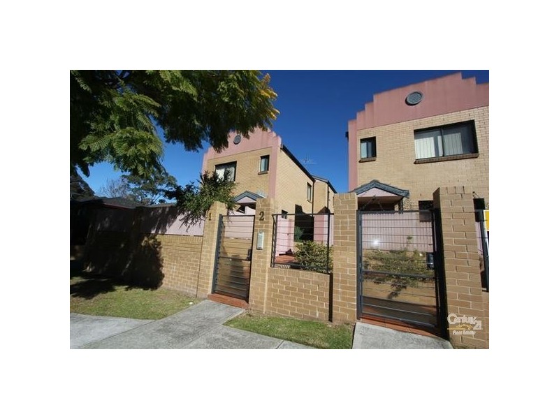 2/1-2 Rena Street, Hurstville NSW 2220